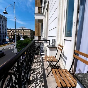 Ultracentral Cozy On Calea Victoriei With Amazing View , בוקרשט רומניה